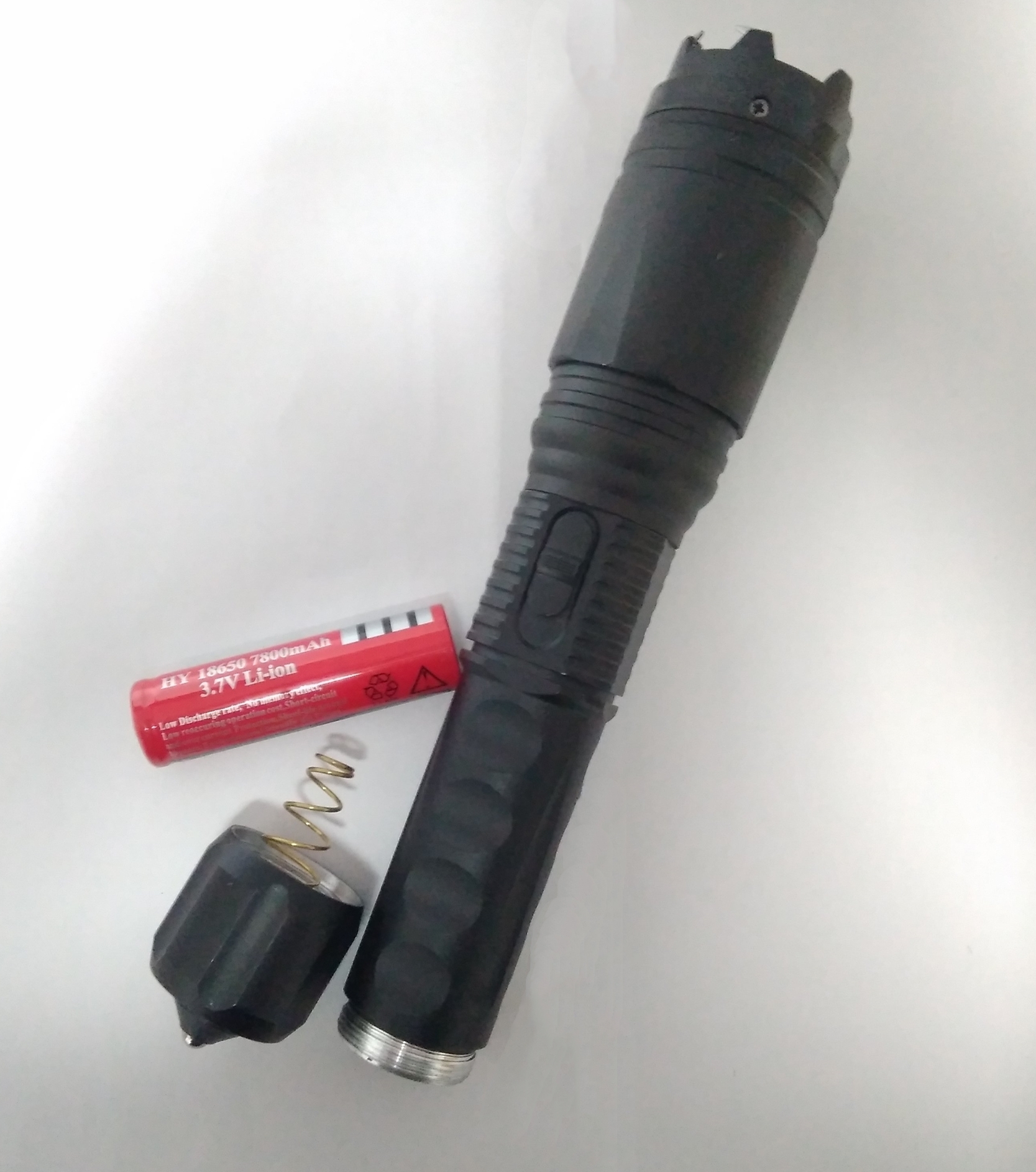 購買一款高壓電棍需要多少錢？